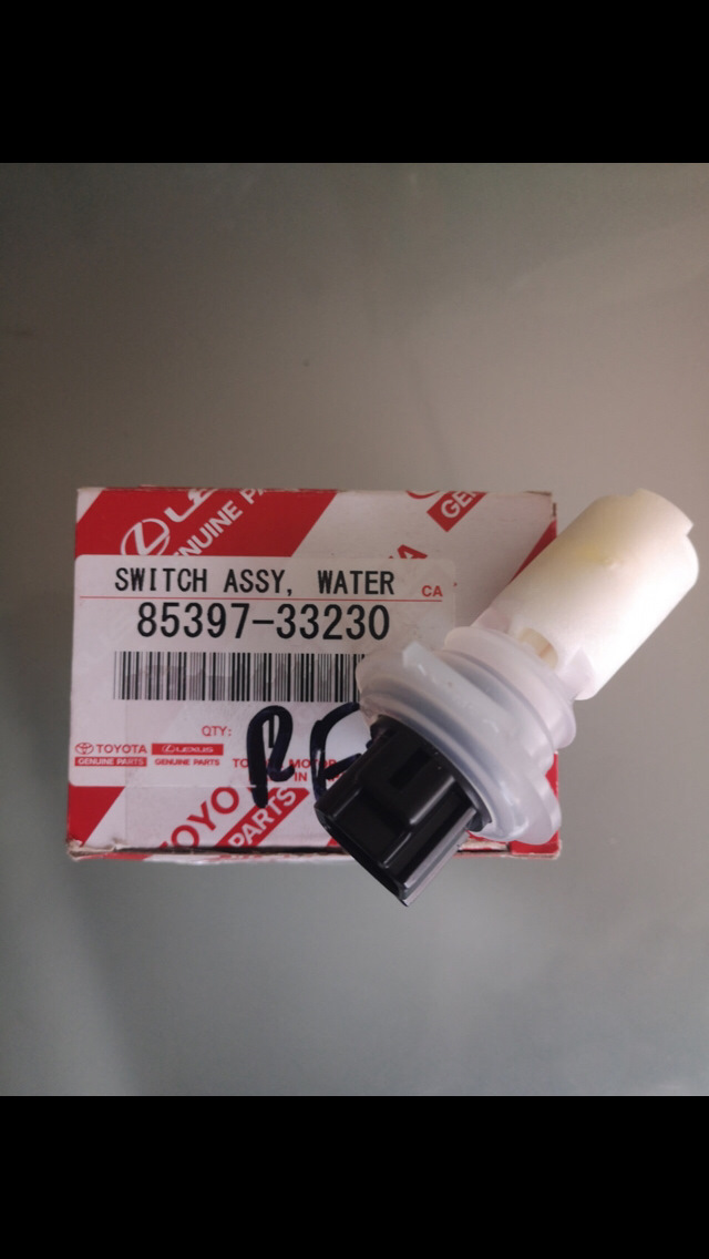 8539733230 ДАТЧИК УРОВНЯ ЖИДКОСТИ В БАЧКЕ ОМЫВАТЕЛЯ TOYOTA LEXUS ...