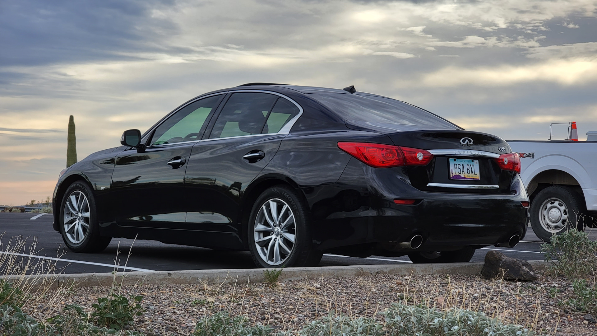 Infiniti q50 3.7 бензиновый 2014 на DRIVE2