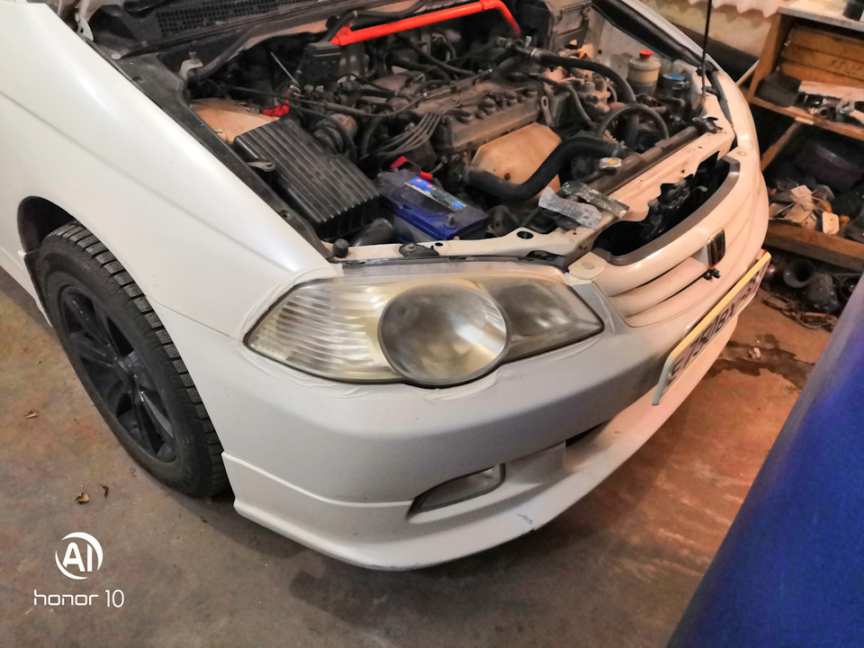 Полировка фар! Вспомнил молодость 😊 — Honda Odyssey (2G), 2,3 л, 2001 ...