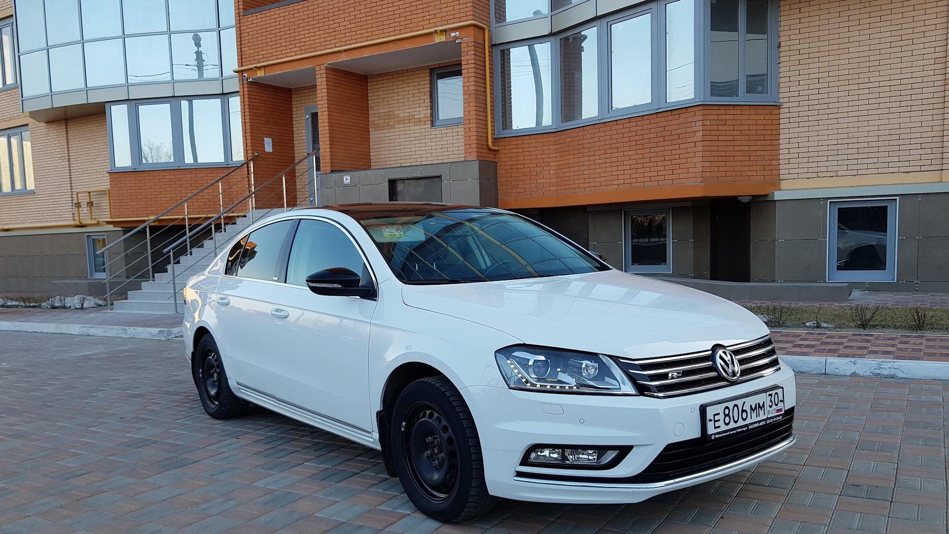 Passat 1.8. Volkswagen Passat b7 r-line. Volkswagen Passat b7 1.8 TSI DSG. Passat TSI b7. VW Passat 2014 1.8 TSI.