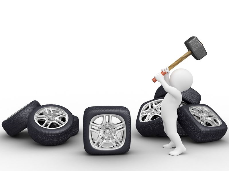 квадратные колеса. автомобиль на квадратных колесах. квадратное и круглое колесо. пластиковое автомобильное колесо. машина с квадратными колесами.