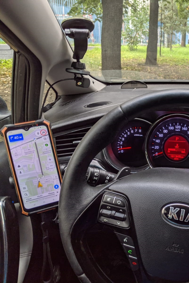 Кронштейн для Xiaomi — KIA Ceed (2G), 1,6 л, 2013 года | аксессуары | DRIVE2