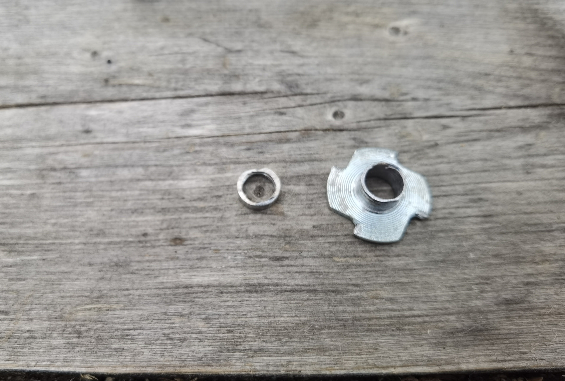 Новый генератор и многучьевой ремень — Москвич 2141, 1,7 л, 1998 года ...