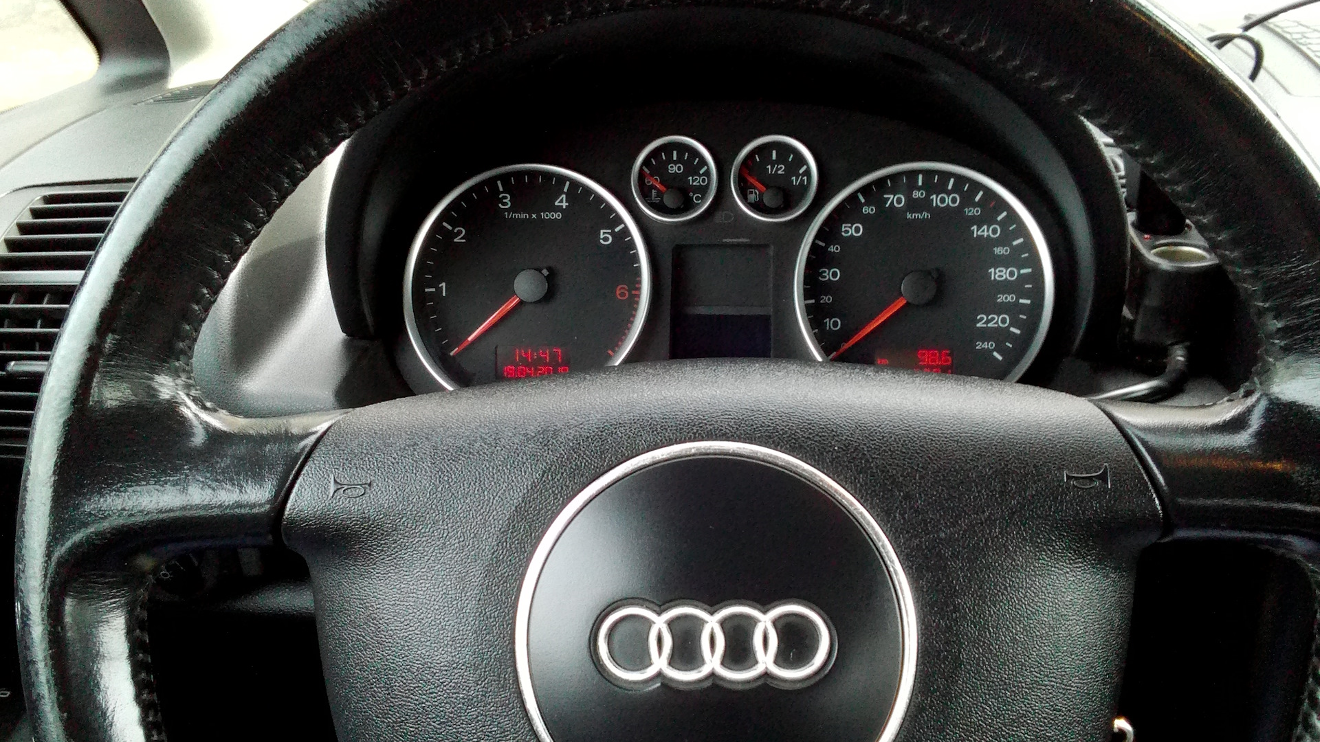 Audi A2 1.4 бензиновый 2001 | Супер А на DRIVE2