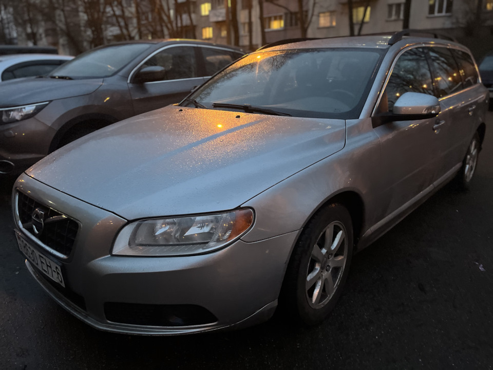 Ну все, готова! Отдаем эту красотку родителям!) — Volvo V70 III