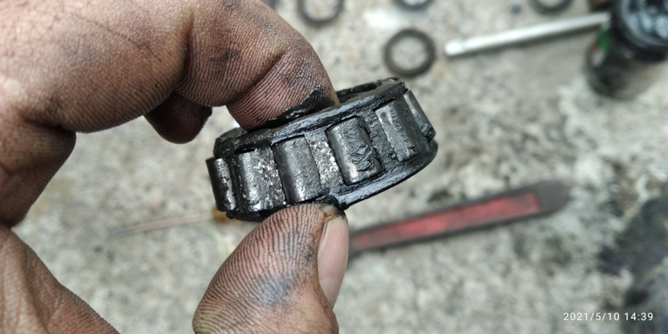 13. Подшипник помер — Москвич 2140