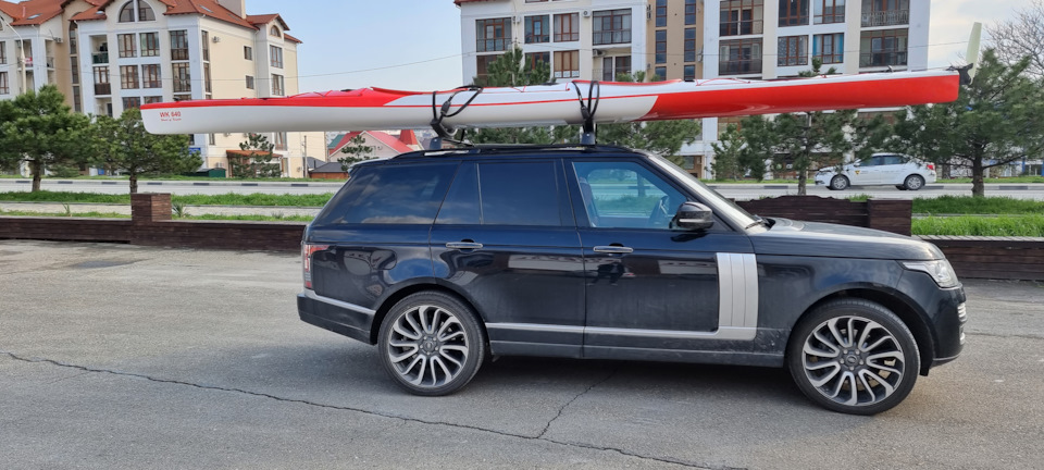 Релинги на крышу для каяка — Land Rover Range Rover (4G), 5 л, 2014 ...
