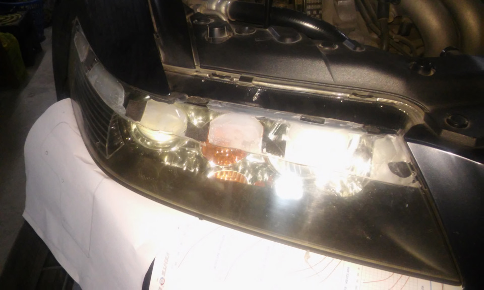 Снял реснички герметик на фарах — Honda Accord (7G)