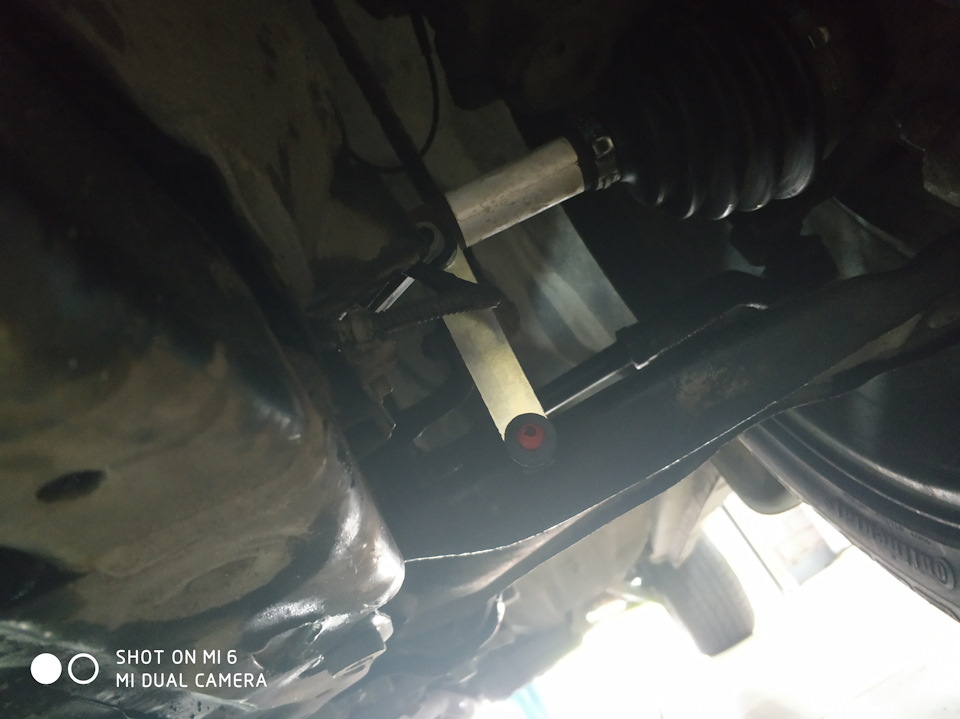 "косточка" датчика положения кузова — Land Rover Freelander 2 (L359), 2 ...