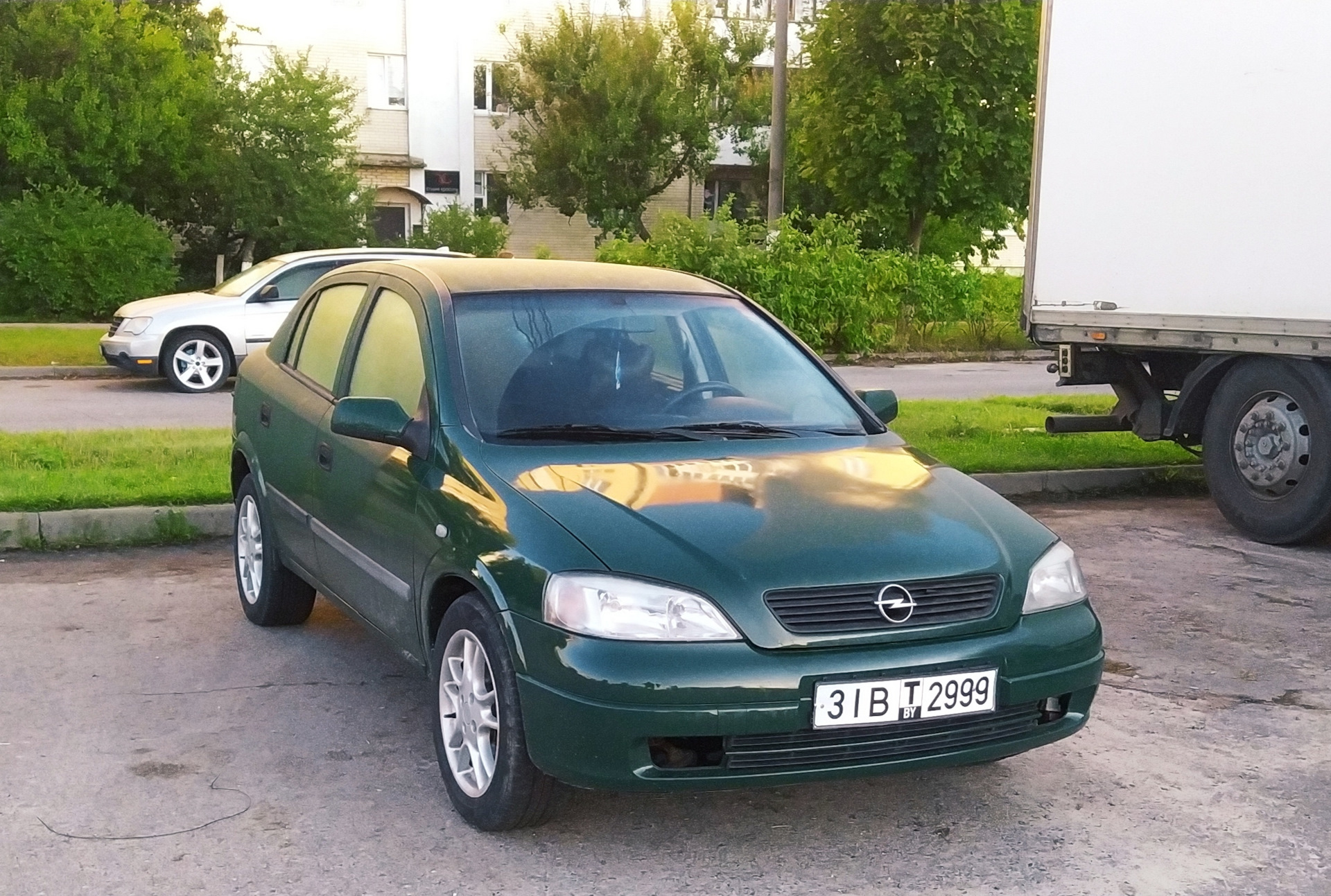 Белый дым, откуда? — Opel Astra G, 1,7 л, 1999 года | поломка | DRIVE2