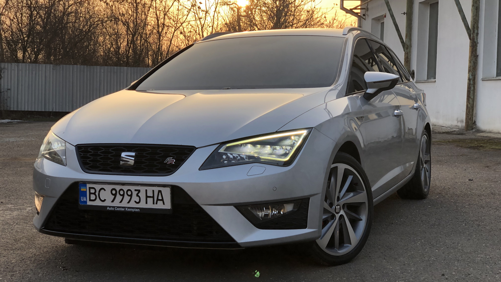 SEAT Leon FR (Mk3) 2.0 дизельный 2014 | ST на DRIVE2