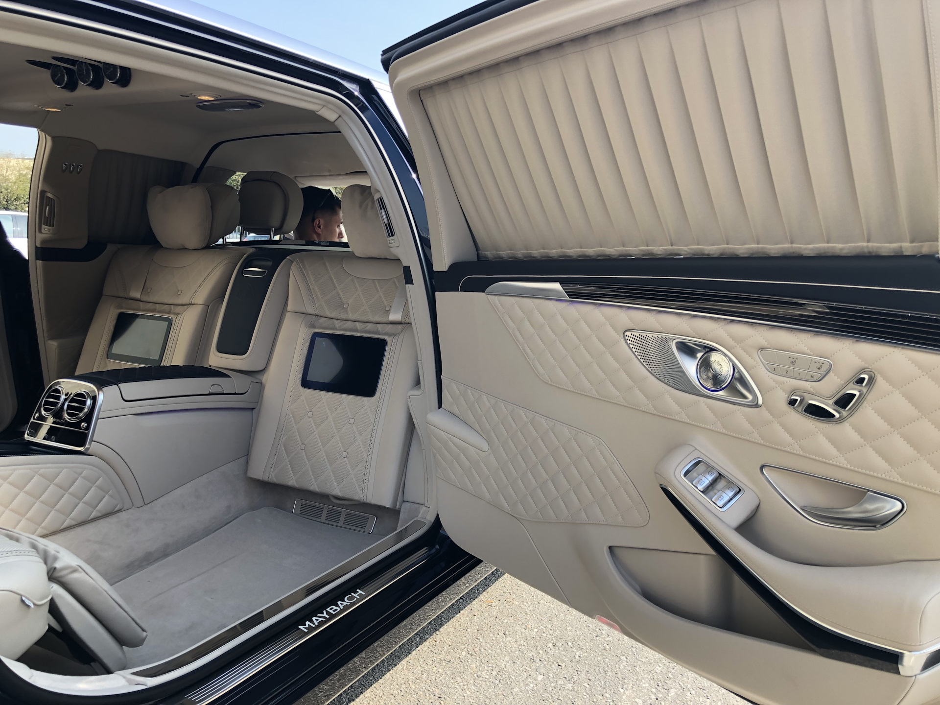 Мерседес Майбах s650 Pullman