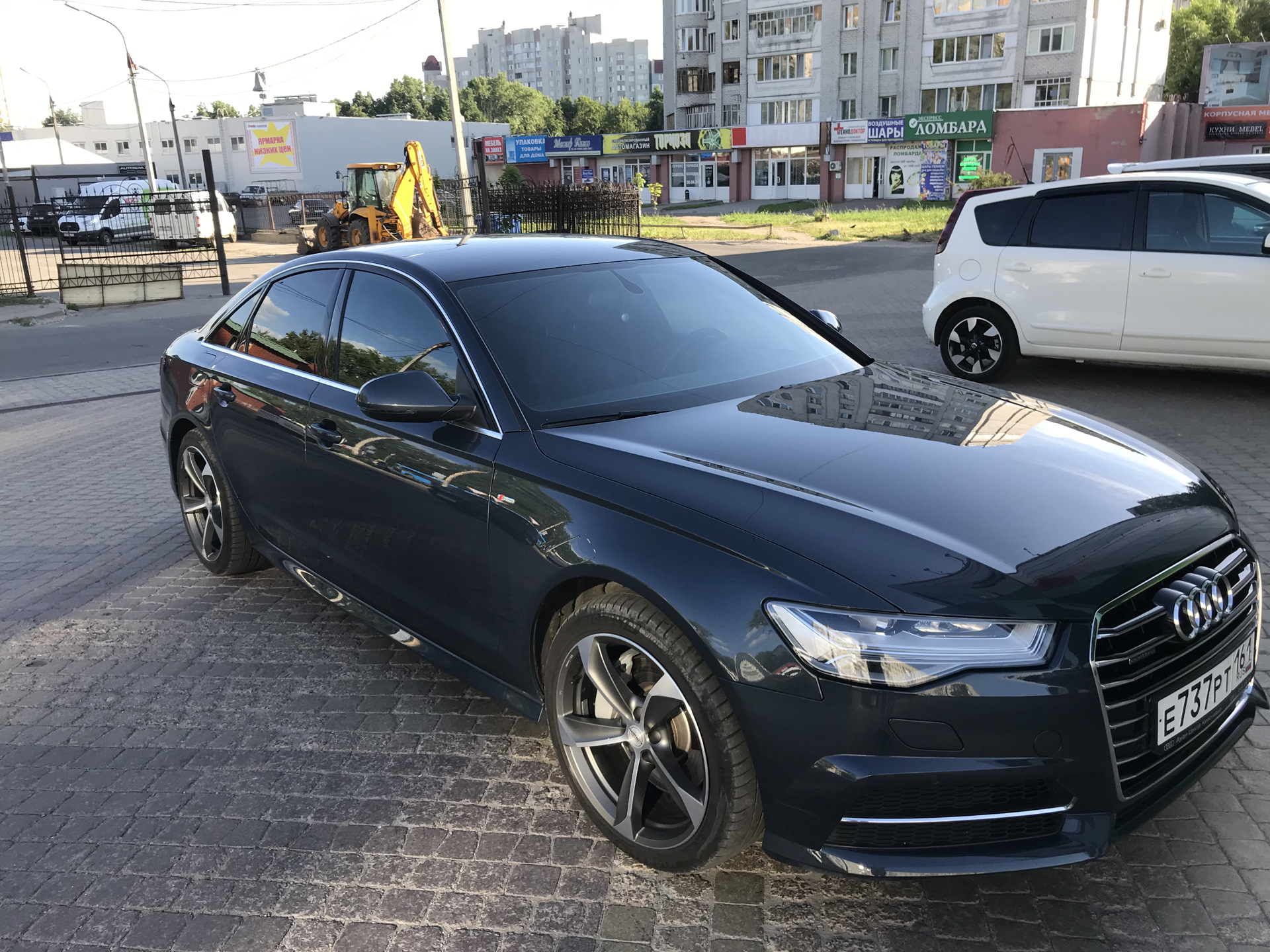 Ауди а6 тонированная. Audi a6 тонированная. Audi a6 c7.