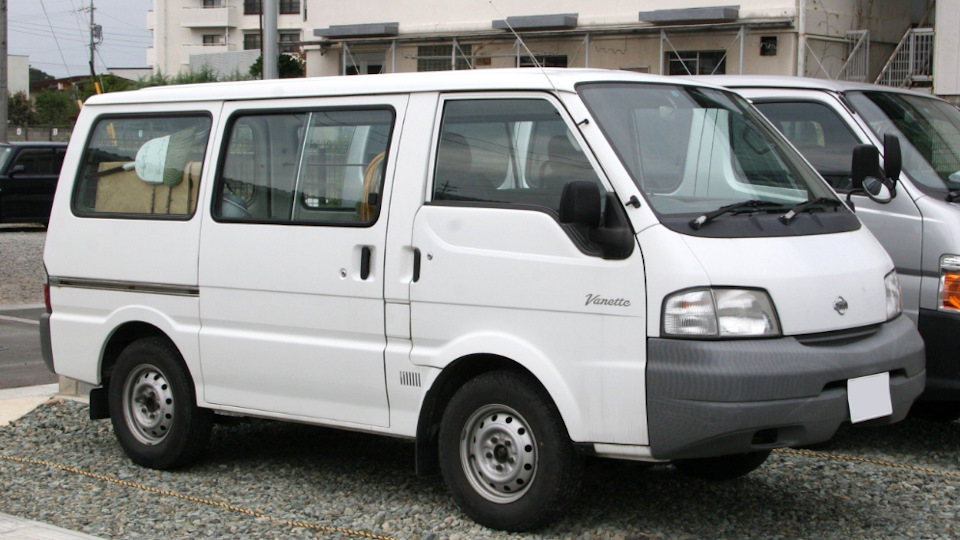 nissan vanette