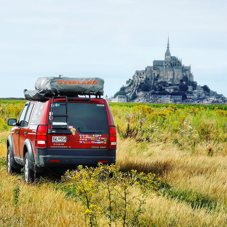 Land country. Land Rover Discovery 3 g4.