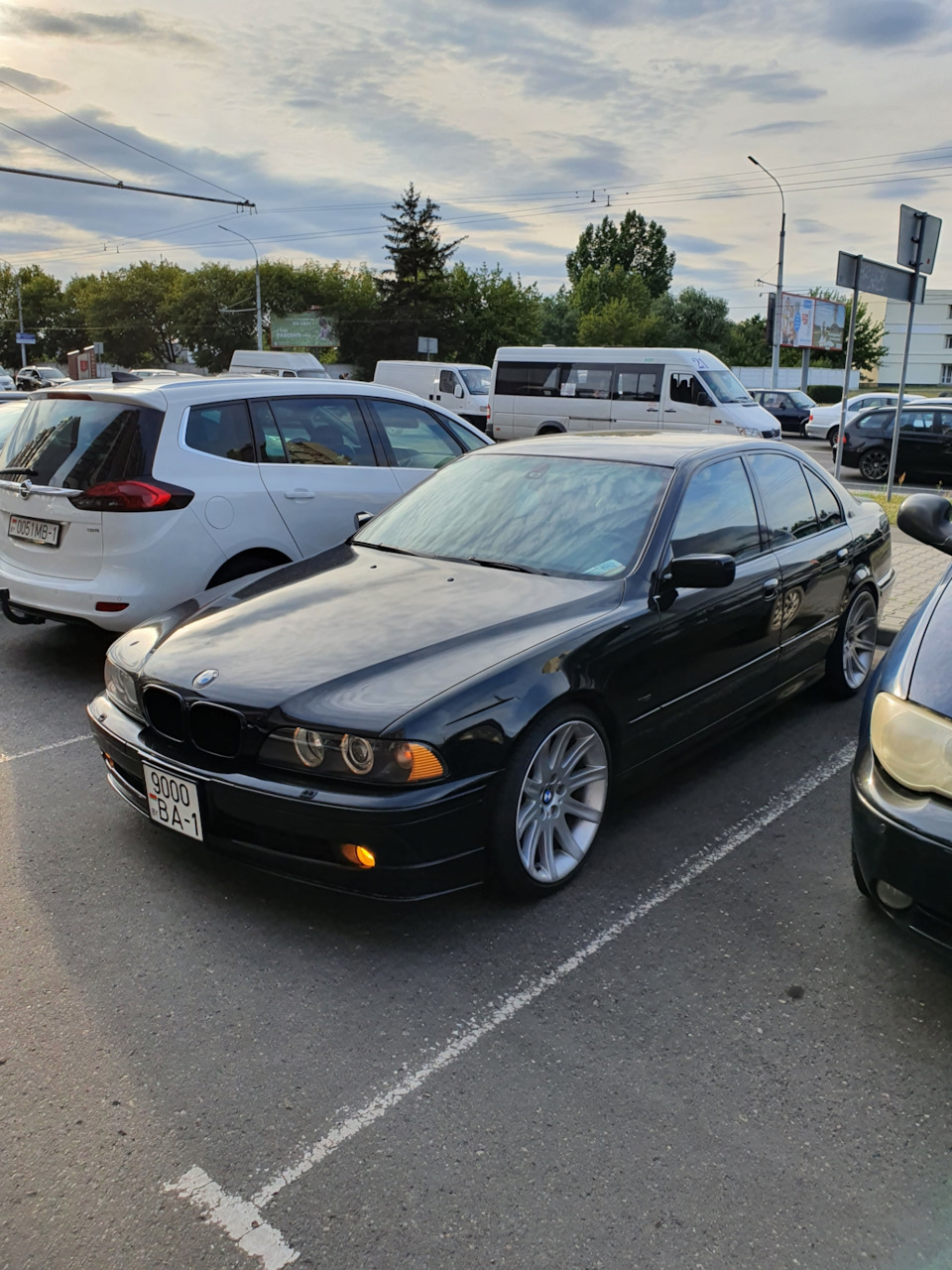 Квадратный номер на передний бампер. ДОБАВИЛ ВИДЕО — BMW 5 series (E39),  2,5 л, 2002 года | стайлинг | DRIVE2