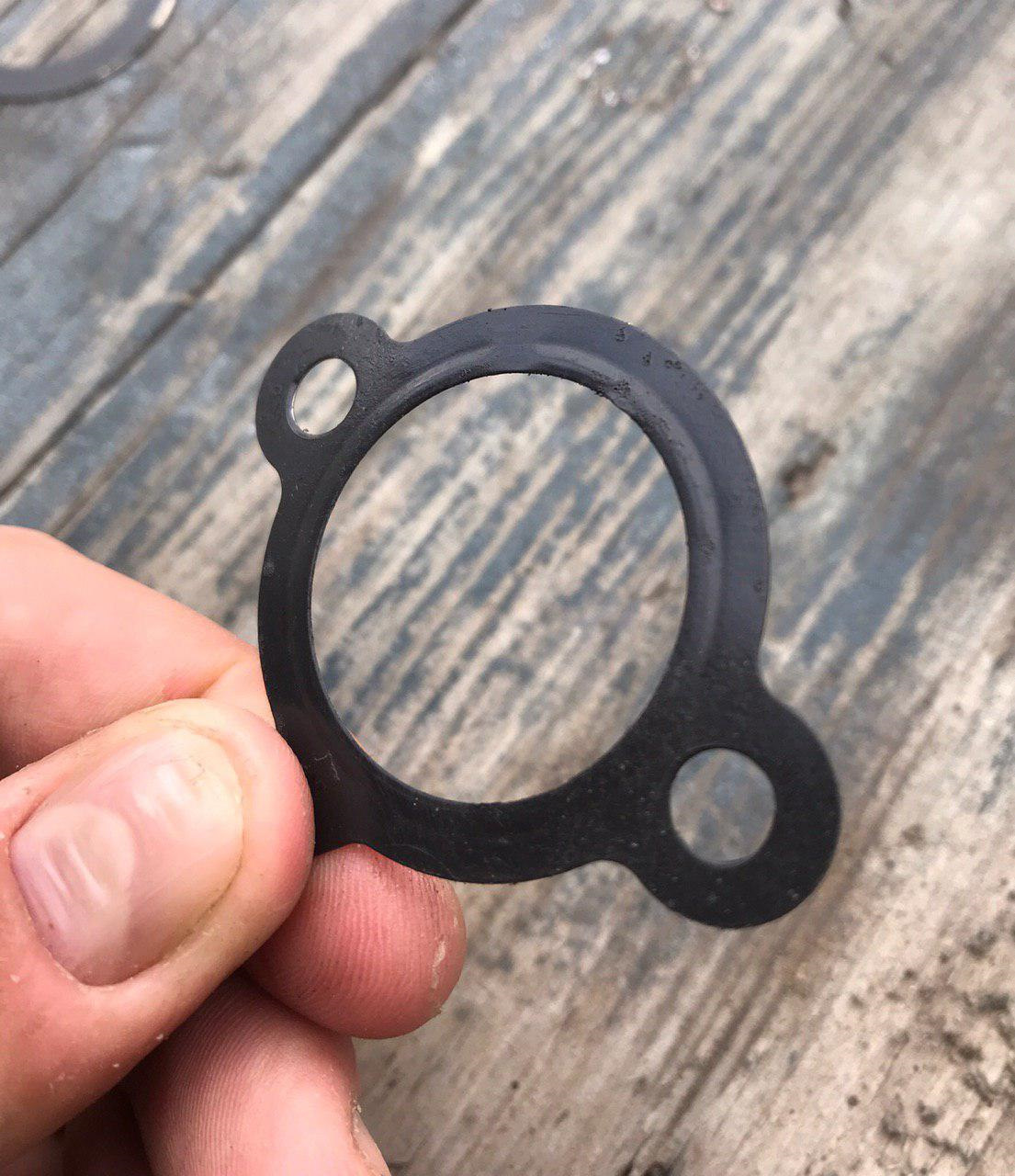 Прокладка термостата тойота королла 2004. Прокладка под катафот газ 69. Прокладка натяжителя цепи 2101. Прокладка натяжителя 5. Прокладка натяжителя цепи 2123.