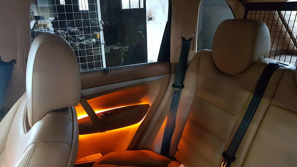 Как снять обшивку двери кайен Подсветка дверей. - Porsche Cayenne (1G) 955/957, 4,5 л, 2004 года тюнинг DRIVE2