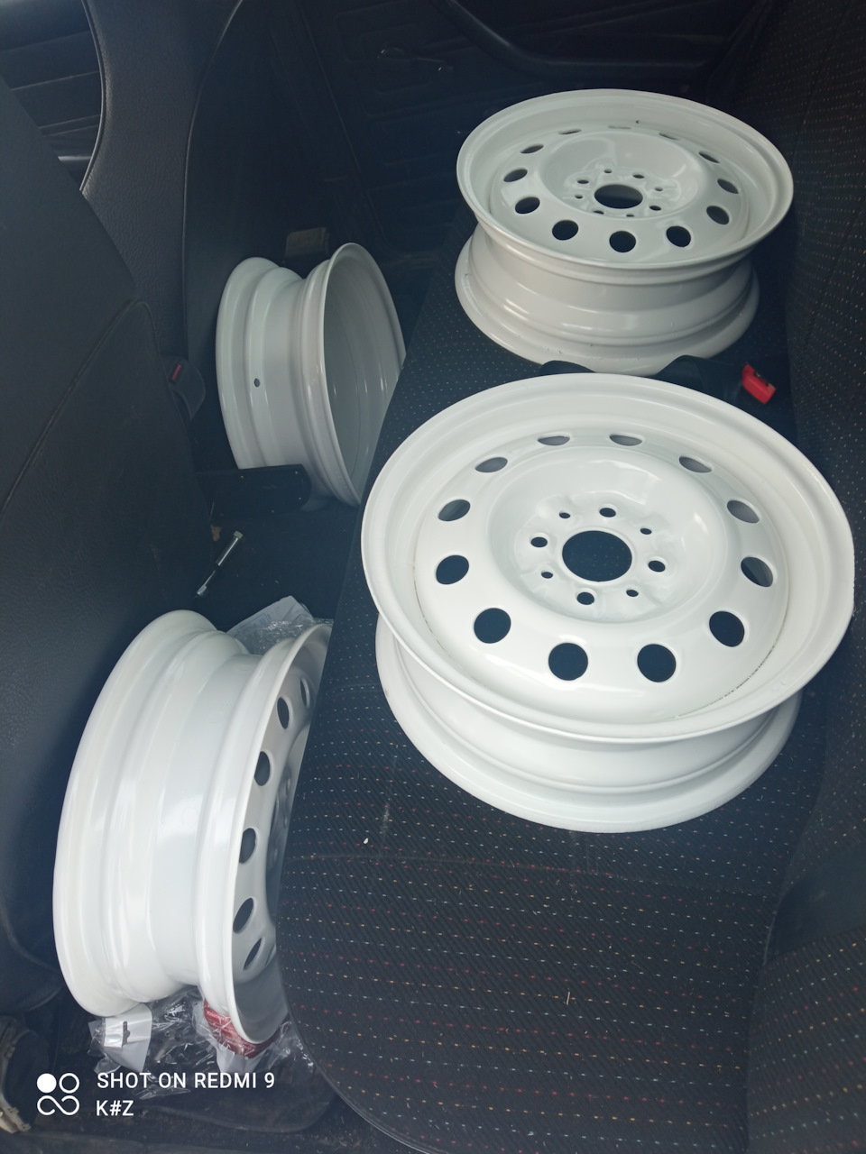 Очистка дисков от ржавчины лежа на диване. — DRIVE2