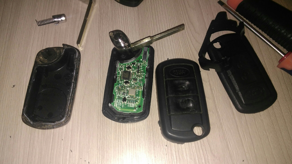 Ключ зажигания в труху, где можно отремонтировать? — Land Rover ...