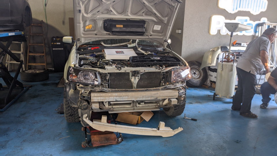 Новый радиатор на коробку — Subaru Forester (SG), 2 л, 2005 года ...