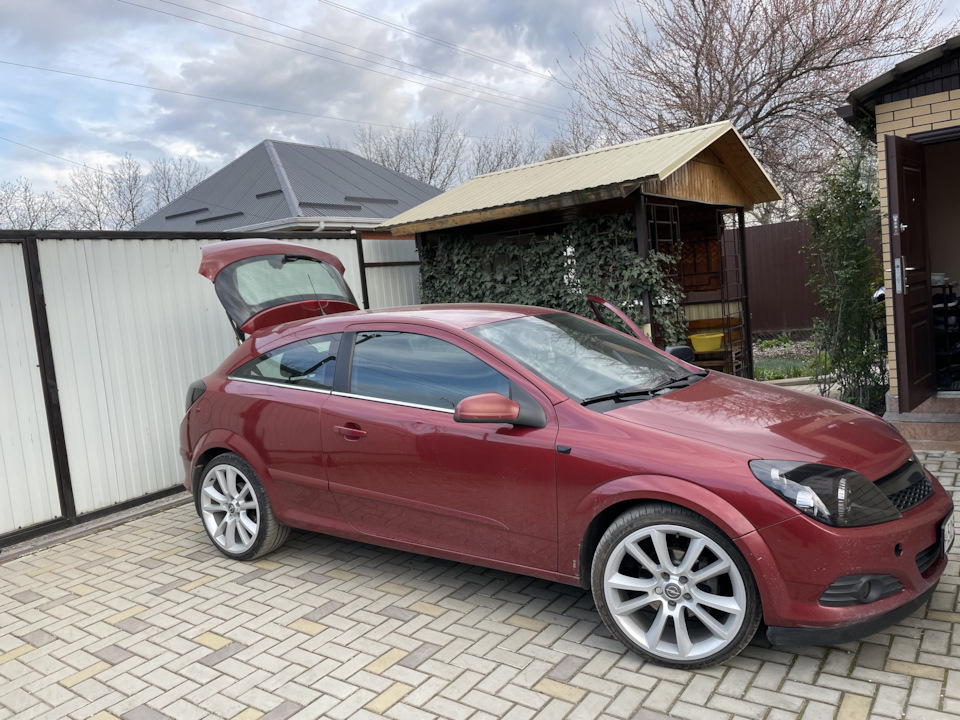Тапки на LETO — Opel Astra H GTC, 1,8 л, 2006 года | стайлинг | DRIVE2