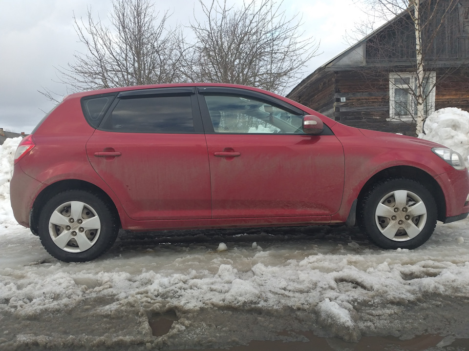 Фото в бортжурнале KIA Ceed (1G)