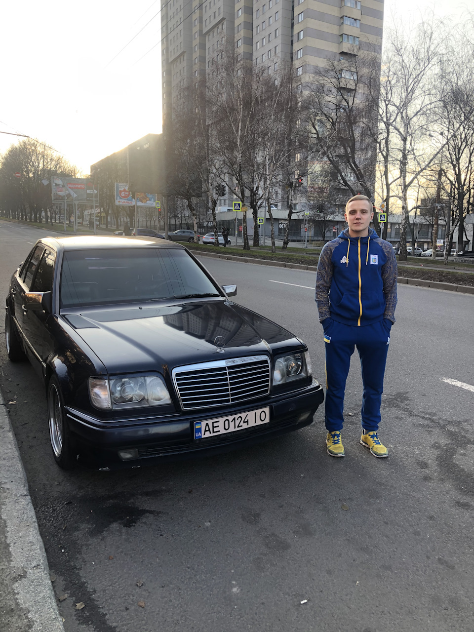 О расходе, о том как едет W124 3.6 AMG и машине выходного дня в 23 года… —  Mercedes-Benz E 36 AMG (W124), 3,6 л, 1995 года | заправка | DRIVE2