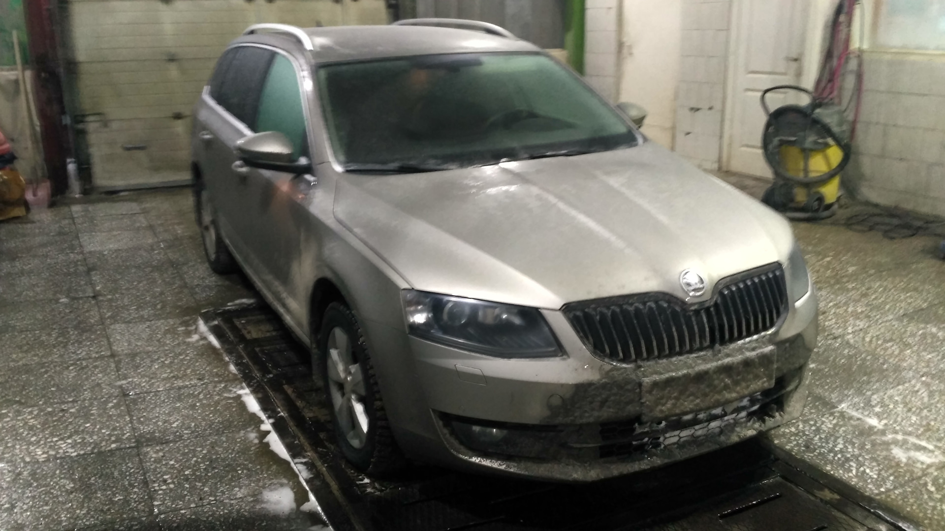 Покупка моей Combi цвета Cappuccino (Многабукаф) — Skoda Octavia Combi A7  Mk3, 1,8 л, 2016 года | покупка машины | DRIVE2