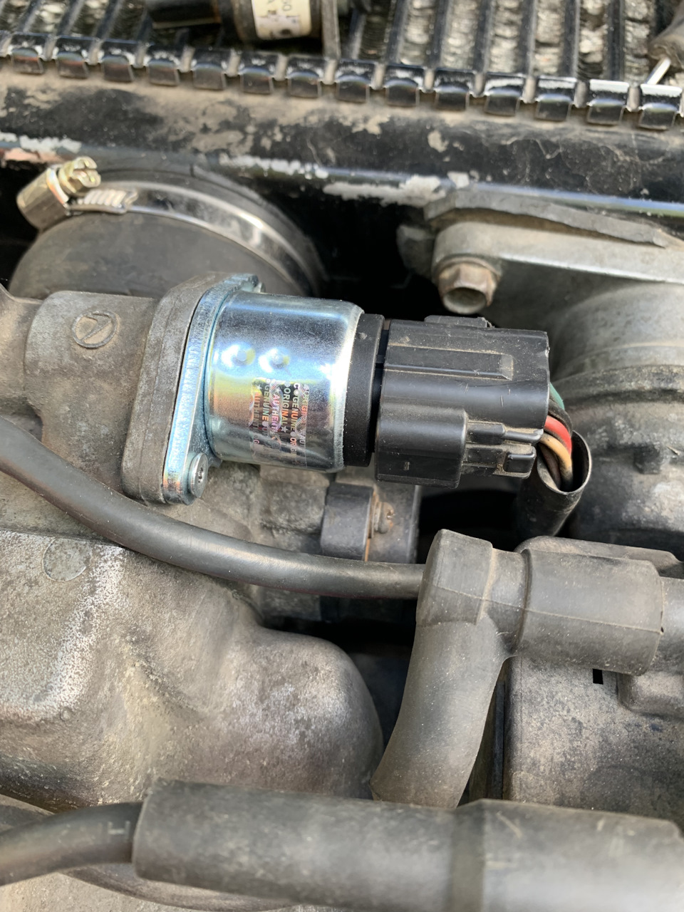 Замена датчика хх — Subaru Forester (SF), 2 л, 1998 года | своими ...