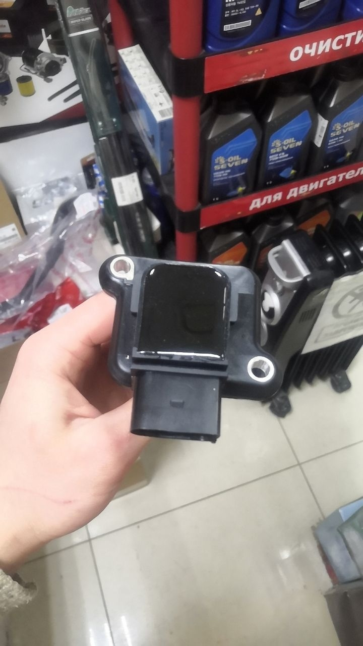 2503828 — Audi A4 (B5). Запчасти на фото: 2503828