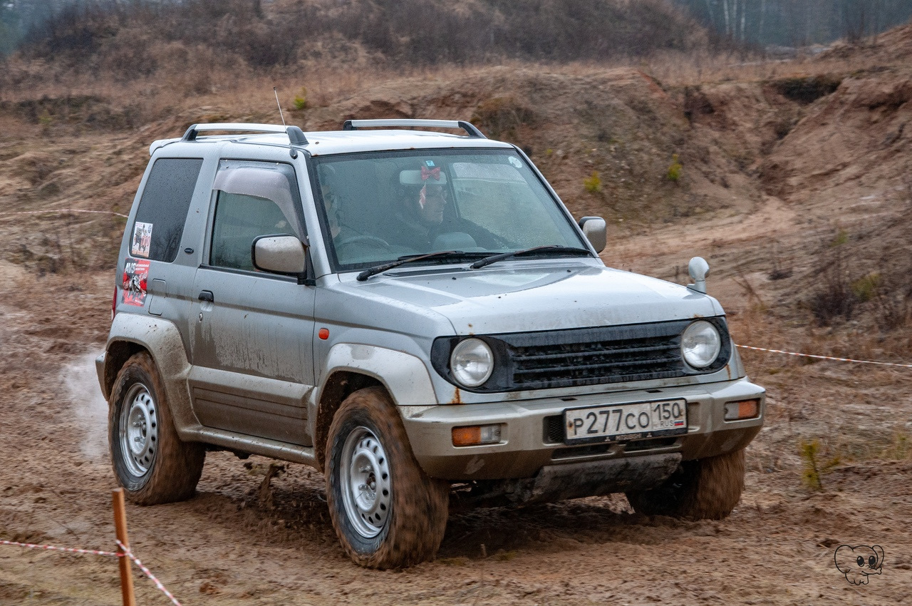 Pajero junior. Мицубиси Паджеро Юниор. Мицубиси Паджеро Джуниор. Mitsubishi Pajero Junior 1997. Mitsubishi Pajero Junior, 1997 год.