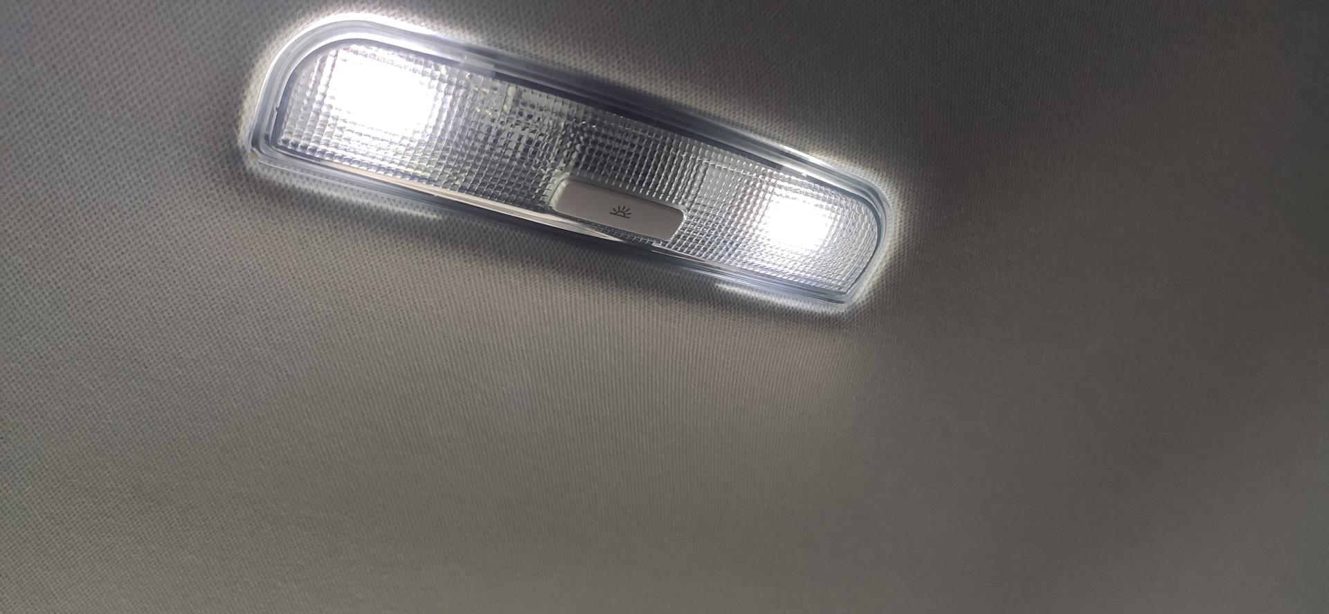 Замена освещения салона на led лампочки — Volkswagen Polo liftback, 1,6 ...