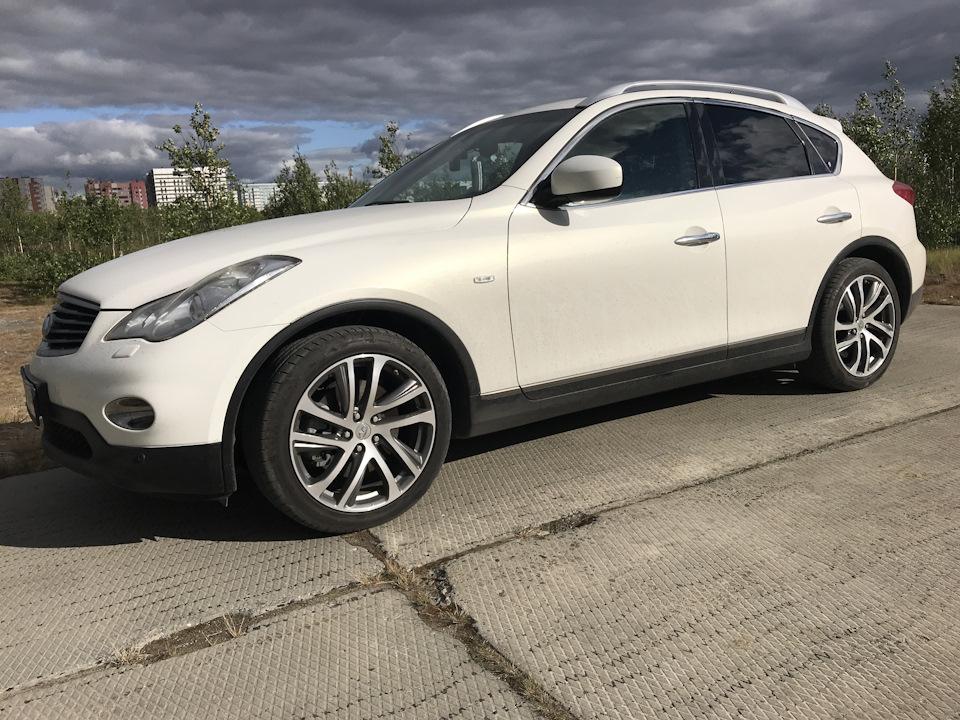 Перепрошивка infiniti qx50 в челябинске