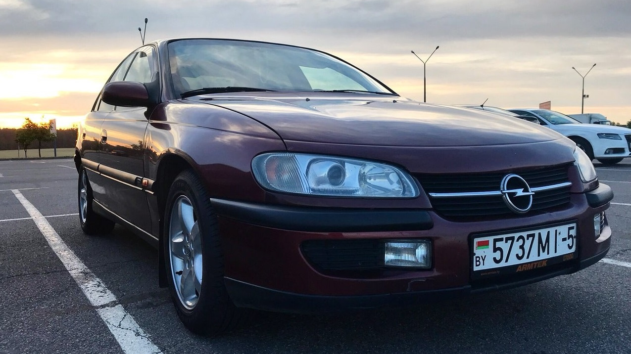 Opel Omega B 2.0 бензиновый 1998 | 