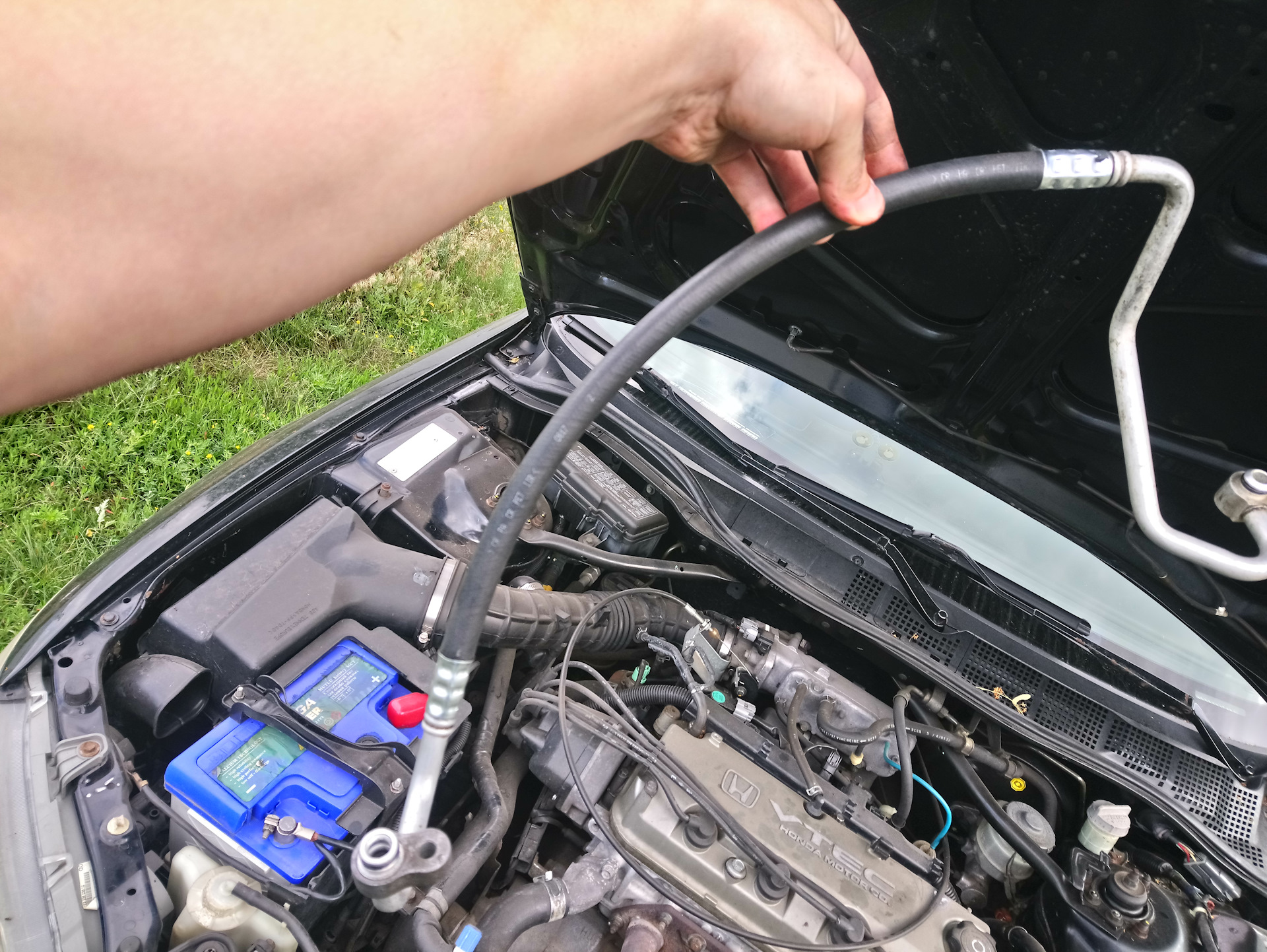 Ремонт трубки кондиционера — Honda Accord (6G), 1,8 л, 2001 года ...