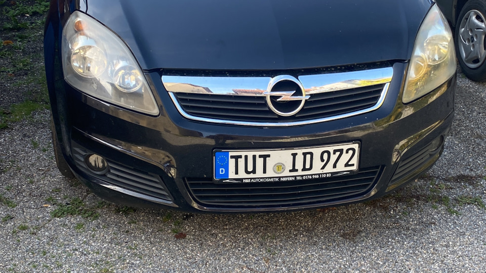 Замена масла и масленого фильтра — Opel Zafira B, 2,2 л, 2005 года ...