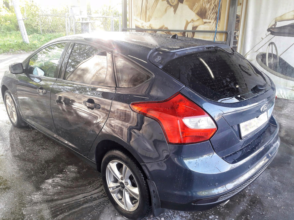 Цвет конечно — агонь ))) — Ford Focus Hatchback III