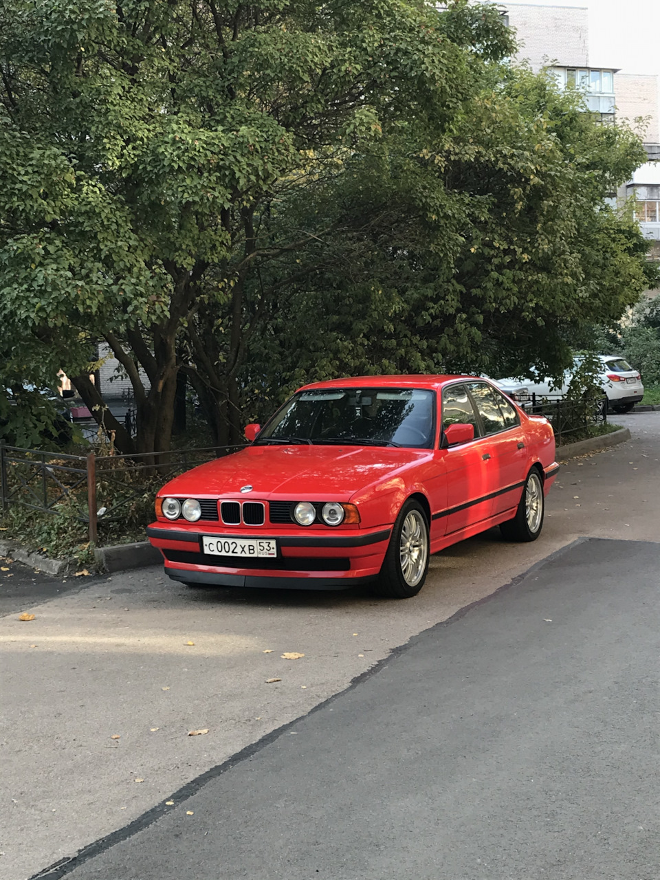 Установка Губы на передний бампер от Golf 3 — BMW 5 series (E34), 2,5 л ...