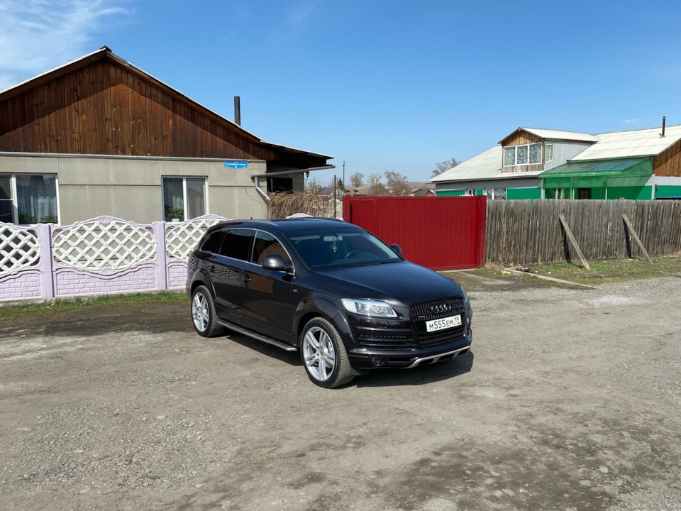 Фото в бортжурнале Audi Q7 (1G)