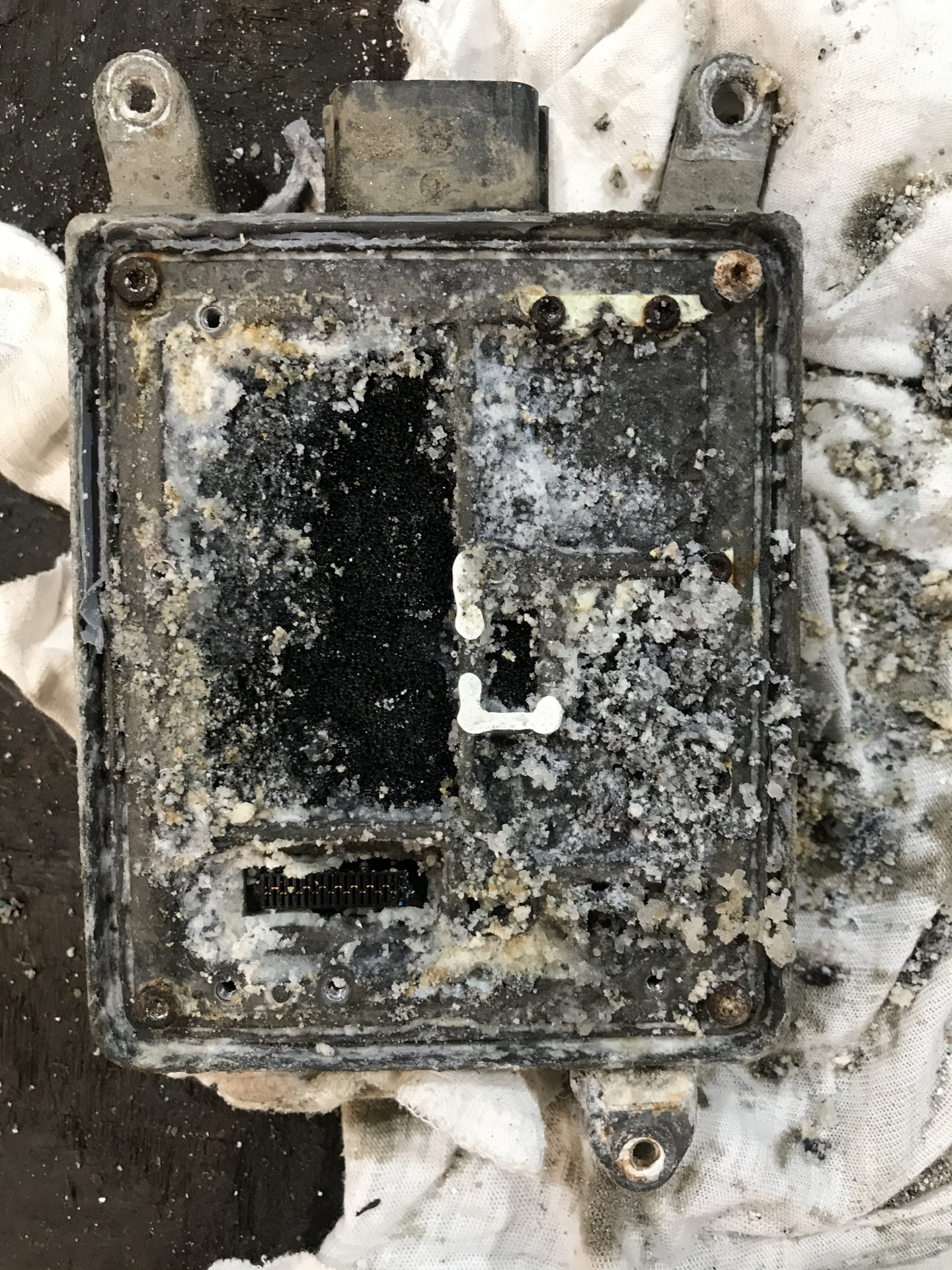 «Слепые» датчики слепых зон — Opel Insignia Country Tourer (1G), 2 л ...