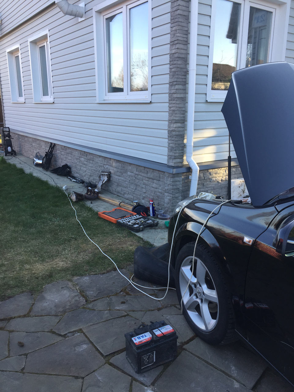 Замена прокладок маслоохладителя, мойка бачка антифриза, ремонт ...