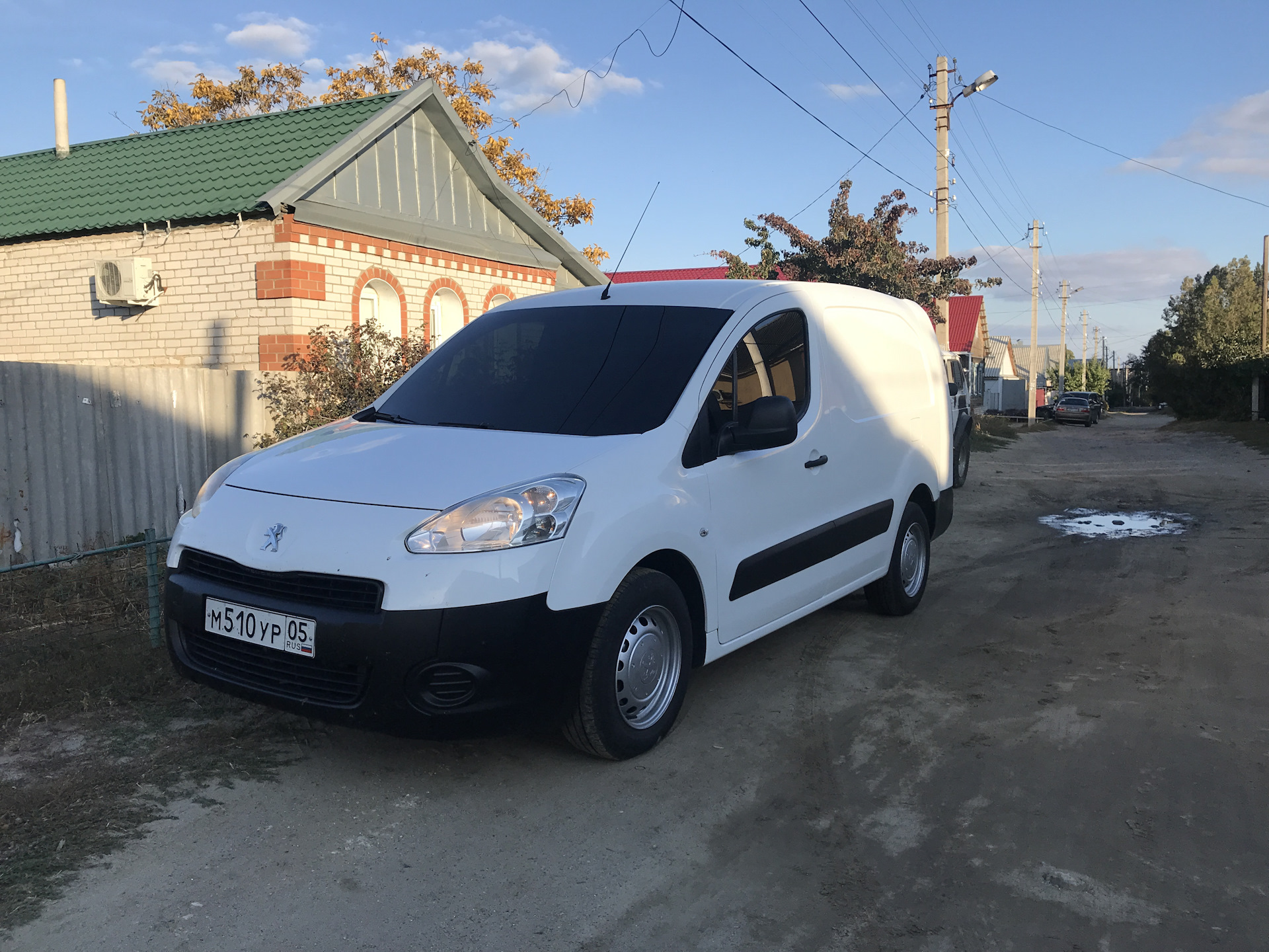 Тонер в круг 15% люмар — Peugeot Partner Tepee, 1,6 л, 2012 года ...