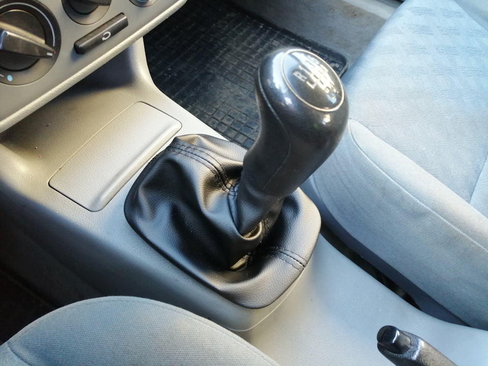61136913612 Гнездовой контакт BMW | Запчасти на DRIVE2