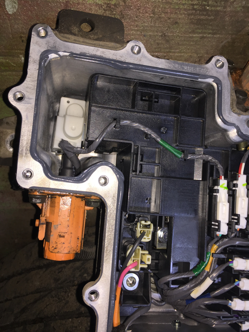 Фото в бортжурнале Nissan Leaf (1G)