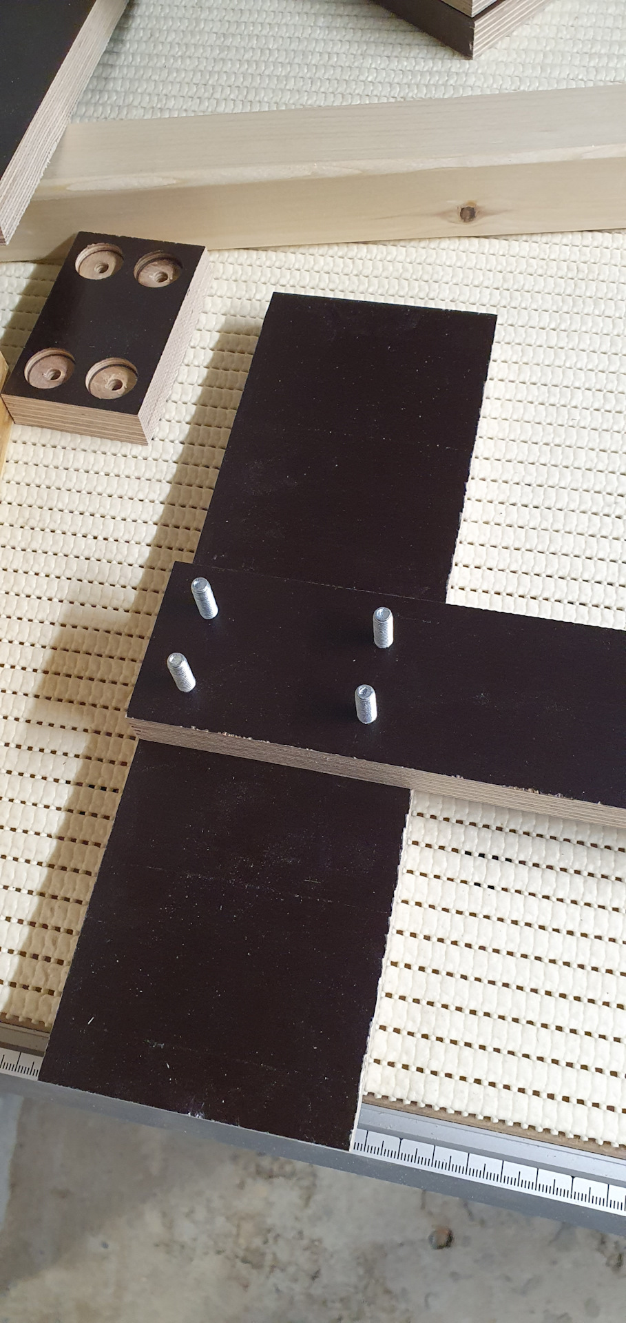 Пожалуйста, столярка на болтах и гайках — Сообщество «Столярка» на DRIVE2