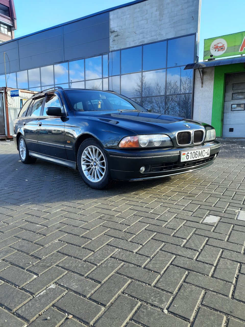 Год вместе или что такое е39 по низу рынка. — BMW 5 series Touring (E39),  2,5 л, 1999 года | наблюдение | DRIVE2