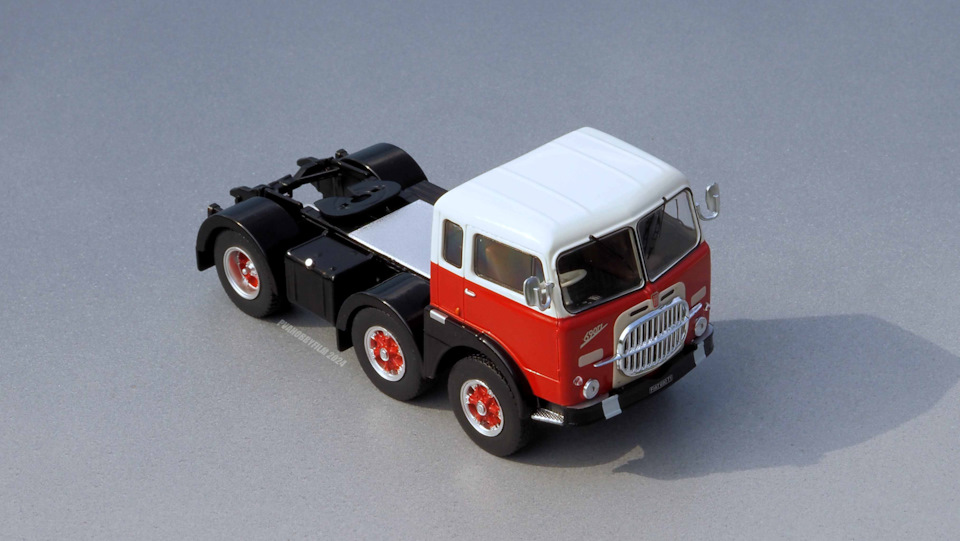 イクソ 1/43 フィアット 690 T1 1961 トレーラーヘッド ixo Fiat 690 T1 1961 Red/Black | eBay