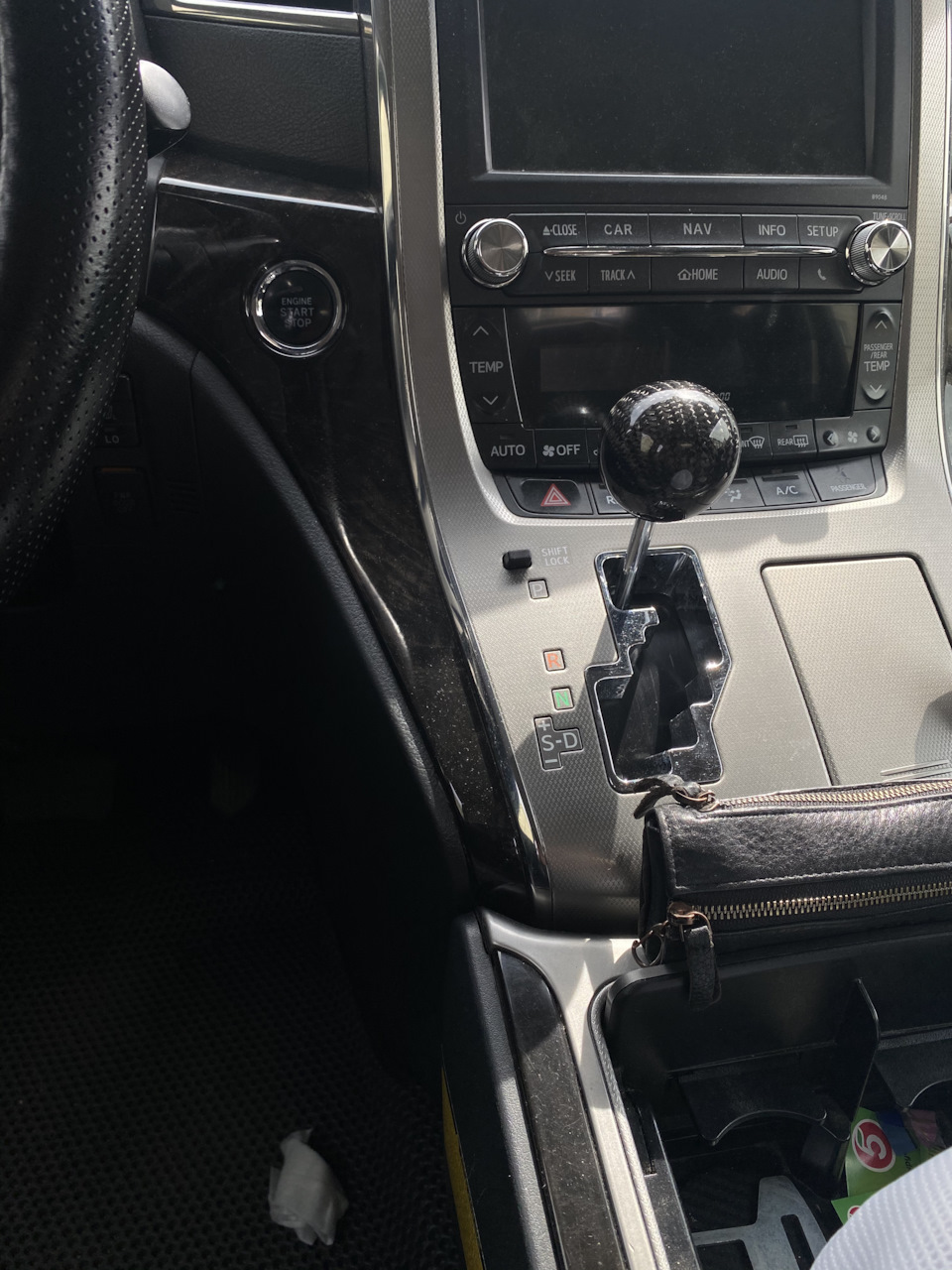 Заменил ручку АКПП — Toyota Alphard (2G), 3,5 л, 2013 года | аксессуары ...