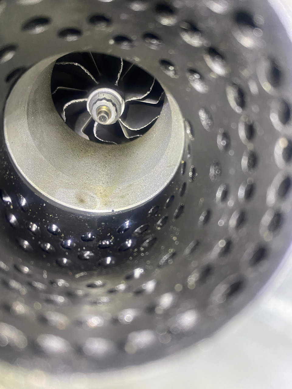 Ребилд Турбины GTB2260VK — Audi A4 (B8), 3 л, 2010 года | визит на ...